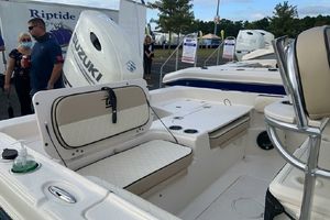 Photo 3246660 for 2021 Carolina Skiff 21 Ultra Elite  