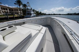 Lion s Den 42ft Buddy Davis Yacht For Sale