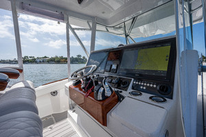 Lion s Den 42ft Buddy Davis Yacht For Sale