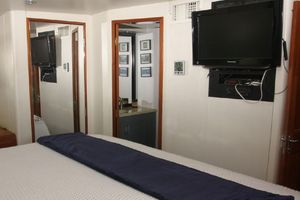 Photo 3248950 for 1993 Viking 54 Sport Yacht Sorgenfri 