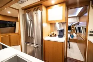 2007 Ferretti Yachts 780 thumbnail 17