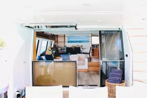 2007 Ferretti Yachts 780 thumbnail 13