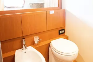 2007 Ferretti Yachts 780 thumbnail 20