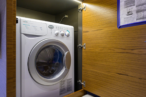 Tiara-44-Sea Major Laundry