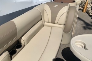 Photo 3252138 for 2021 Starcraft EX 22 FD  