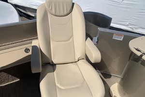 Photo 3252159 for 2021 Starcraft EX 22 FD  