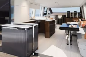 2022 Fairline Squadron 68 thumbnail 14