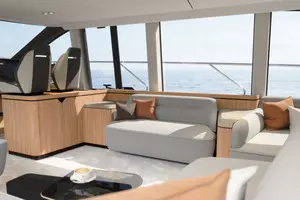 2022 Fairline Squadron 68 thumbnail 10