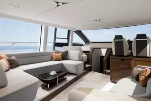 2022 Fairline Squadron 68 thumbnail 17