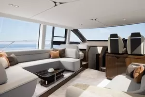2022 Fairline Squadron 68 thumbnail 17
