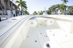 2015 Yellowfin Offshore thumbnail 24