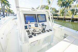 2015 Yellowfin Offshore thumbnail 15