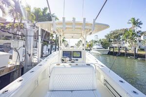 2015 Yellowfin Offshore thumbnail 12