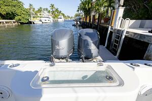 2015 Yellowfin Offshore thumbnail 33