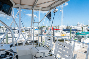 Luhrs 40- My Four Ladies