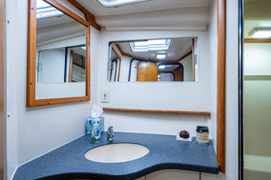 Luhrs 40- My Four Ladies