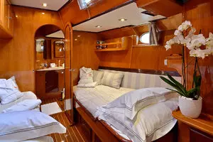 1988 Brooke Yachts thumbnail 20