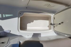 Photo 3270894 for 2014 Hurricane 2400  