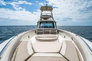 Boston Whaler 42 - Lady G - Bow