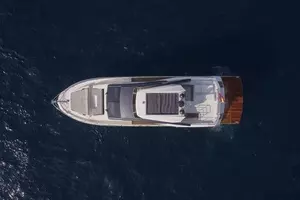 2022 Astondoa 66 Flybridge thumbnail 5
