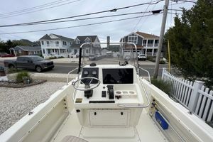 Photo 3293655 for 2000 Scout 202 Sportfish  