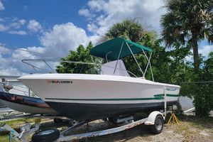 Photo 3294543 for 2000 Pro-Line 20 CC  