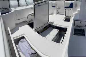 Photo 3316635 for 2022 Intrepid 438 Evolution  