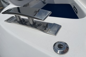 Photo 3316642 for 2022 Intrepid 438 Evolution  