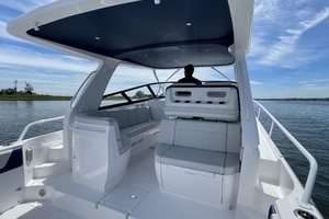 Photo 3313432 for 2022 Intrepid 438 Evolution  