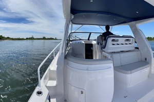 Photo 3313431 for 2022 Intrepid 438 Evolution  