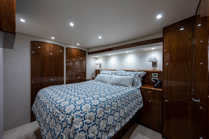 Viking 58-Double G-Master Stateroom