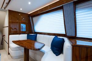 Viking 58-Double G-Dinette