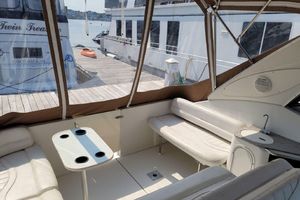 Photo 3299444 for 2000 Maxum 3300 SCR  