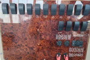 Photo 3299479 for 2000 Maxum 3300 SCR  