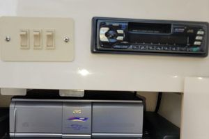 Photo 3299486 for 2000 Maxum 3300 SCR  