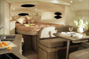 Photo 3299467 for 2000 Maxum 3300 SCR  