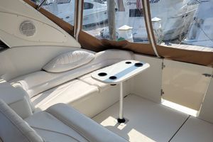 Photo 3299443 for 2000 Maxum 3300 SCR  