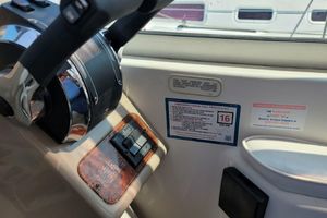 Photo 3299480 for 2000 Maxum 3300 SCR  