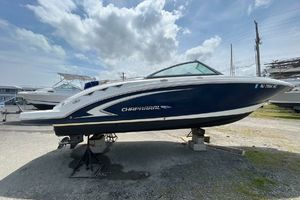 Photo 3299761 for 2011 Chaparral 244 Sunesta  