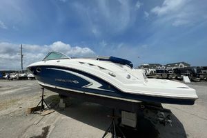 Photo 3299764 for 2011 Chaparral 244 Sunesta  