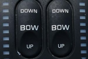 Photo 3299822 for 2015 Crownline 330 Sport Yacht Craic'n 