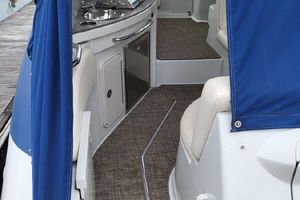 Photo 3299820 for 2015 Crownline 330 Sport Yacht Craic'n 