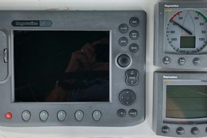 Photo 3300040 for 2006 Beneteau 423 Into the Mystic 