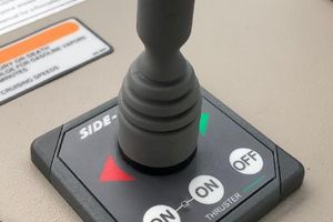 Photo 3301020 for 2008 Sea Ray 340 Sundancer High Maintenance 