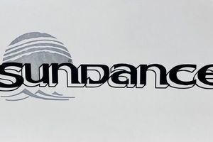 Photo 3301034 for 2008 Sea Ray 340 Sundancer High Maintenance 