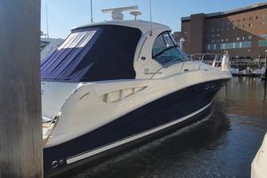 Photo 3360883 for 2004 Sea Ray 390 Sundancer  