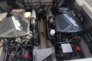 Photo 3360911 for 2004 Sea Ray 390 Sundancer  