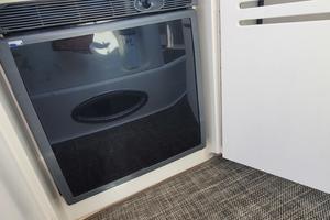 Photo 3360891 for 2004 Sea Ray 390 Sundancer  