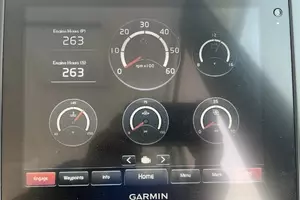 2016 Tiara 44 Express Coupe 