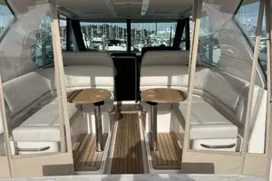 2016 Tiara 44 Express Coupe 